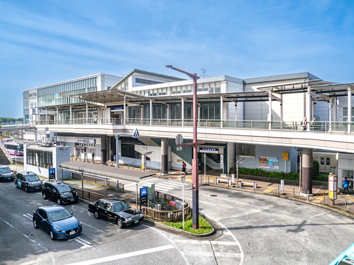 Kita-Narashino station