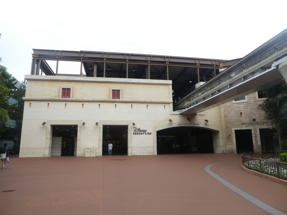 Tokyo DisneySea station